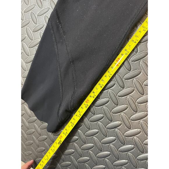 Lululemon leggings black scalloped end womens athletic size 8 - Picture 6 of 6